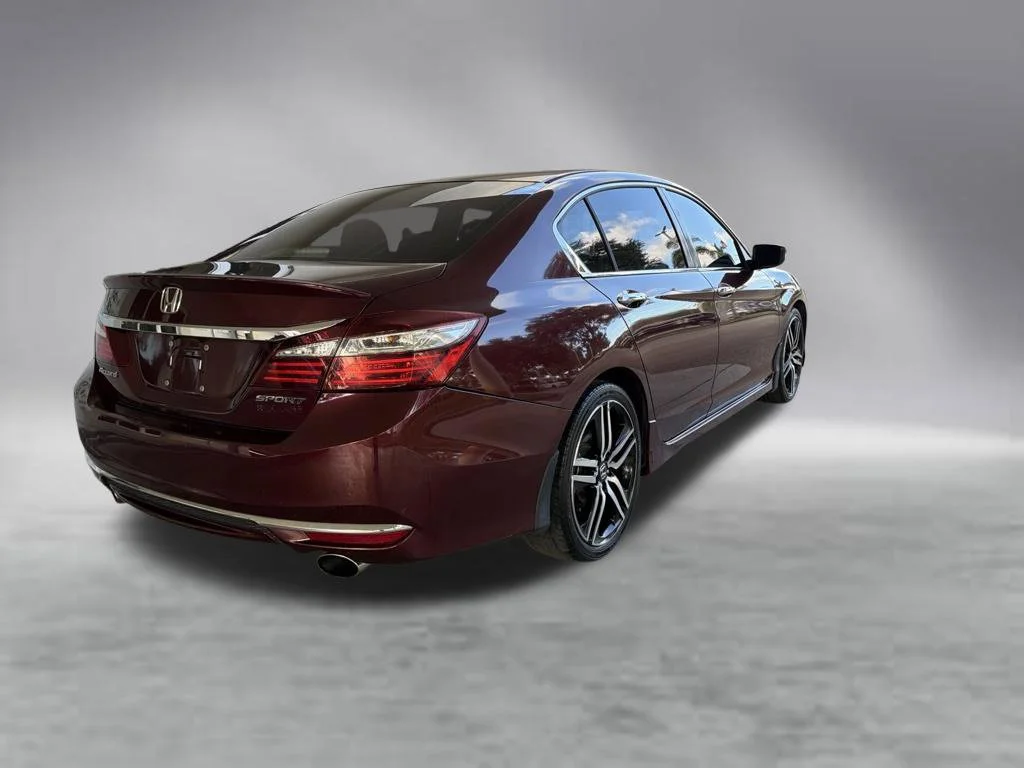 Used 2016 Red Honda Sport image 3