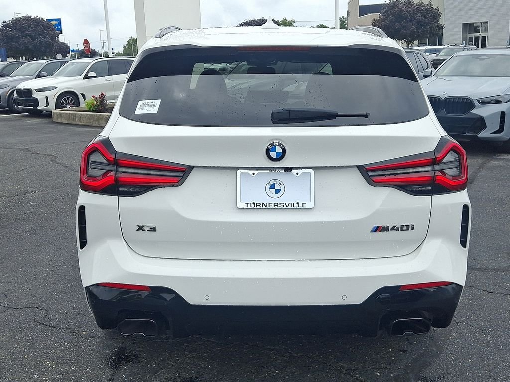 Certified Used 2024 Alpine White BMW M40i image 5