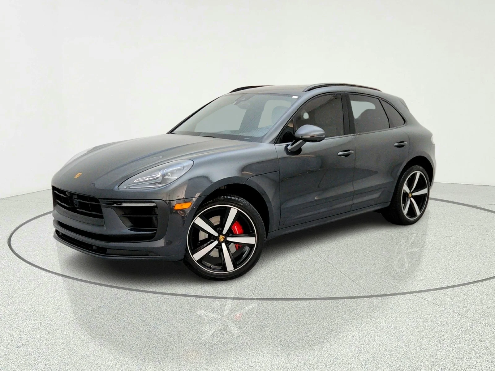 2024 Porsche Macan S's photo