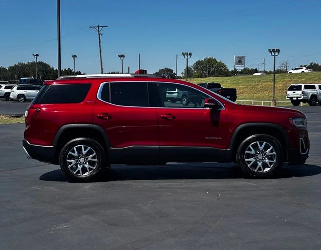2023 GMC Acadia SLT - Photo 7