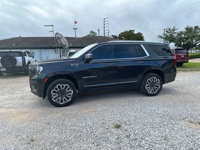 Used 2023 Silver GMC Denali Ultimate image 8
