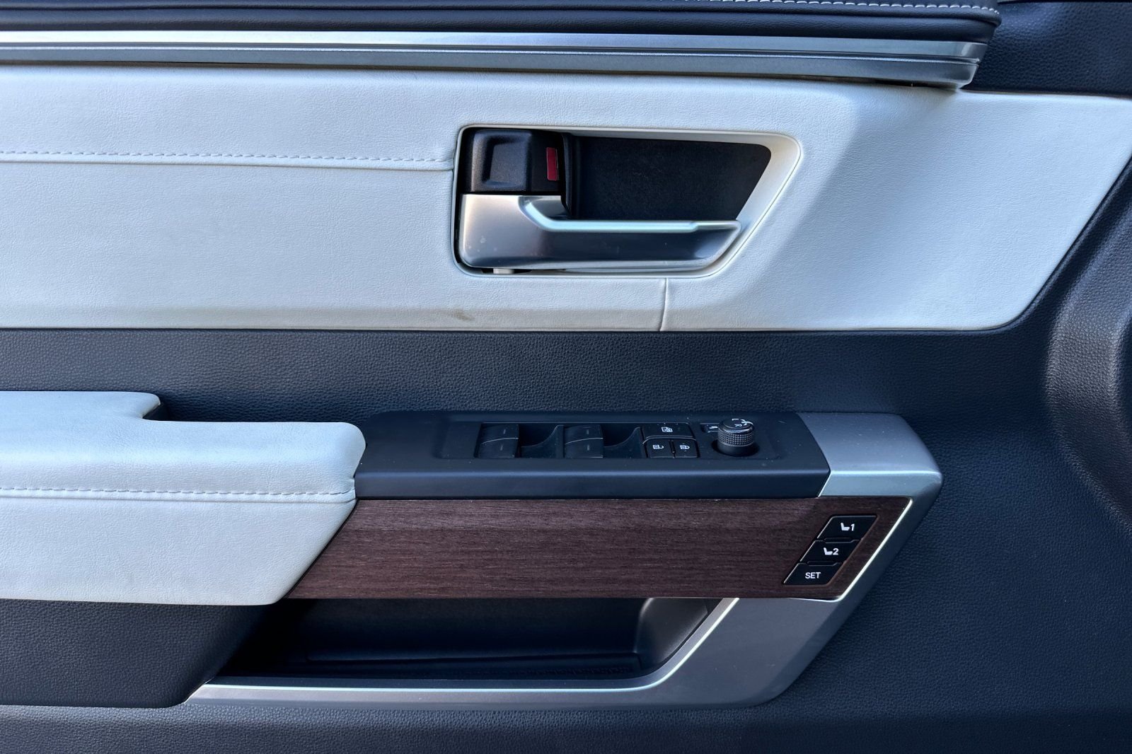2024 Toyota Tundra Capstone - Photo 11