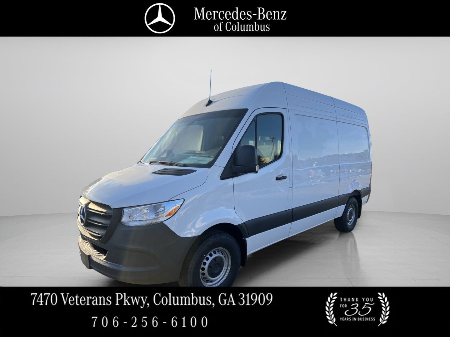 New 2025 Arctic+White Mercedes-Benz  image 1