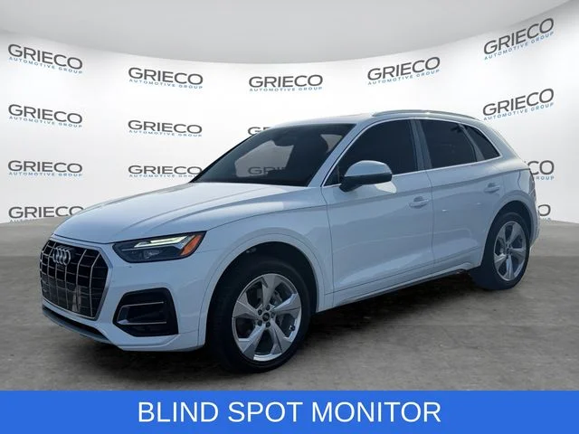 Used 2021 White Audi 45 Premium Plus image 3