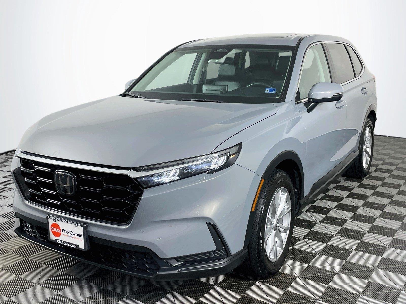Used 2024 Urban Gray Pearl Honda EX-L image 3