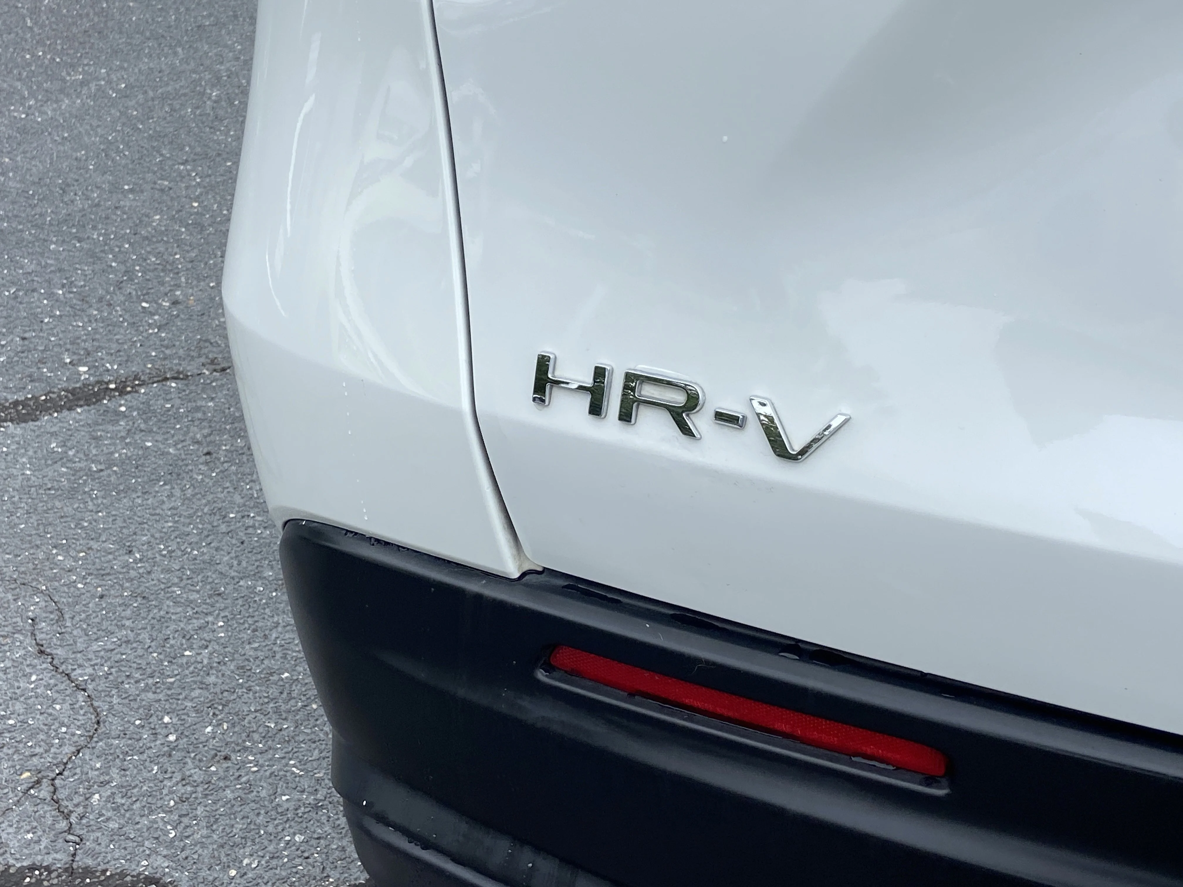 2025 Honda HR-V LX - Photo 30