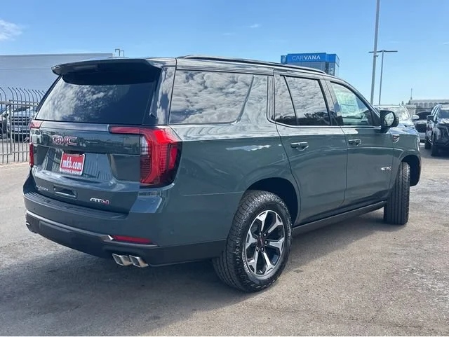 2026 GMC Yukon AT4 Ultimate - Photo 11