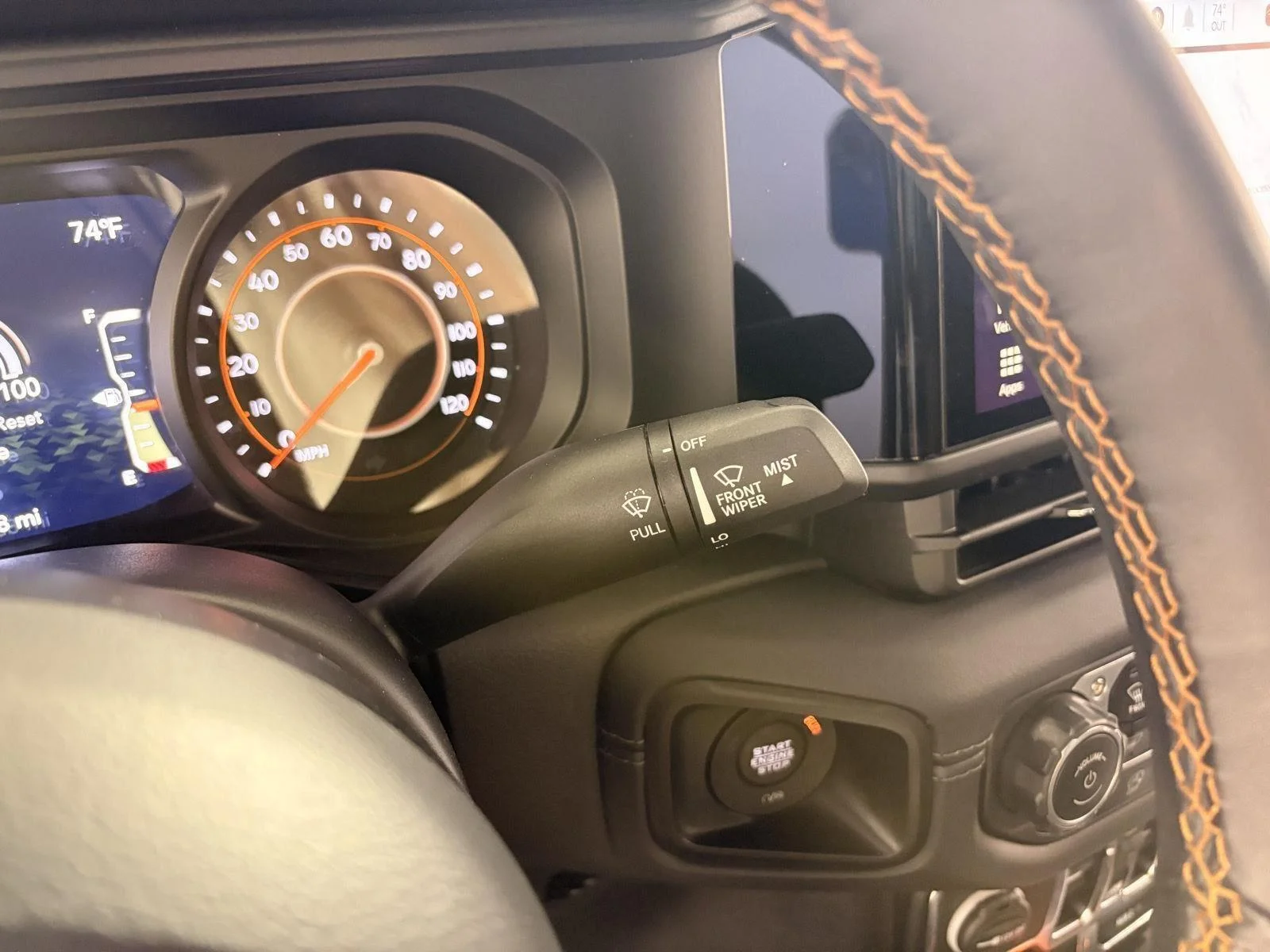Used 2024 Anvil Clear Coat Jeep Mojave image 28