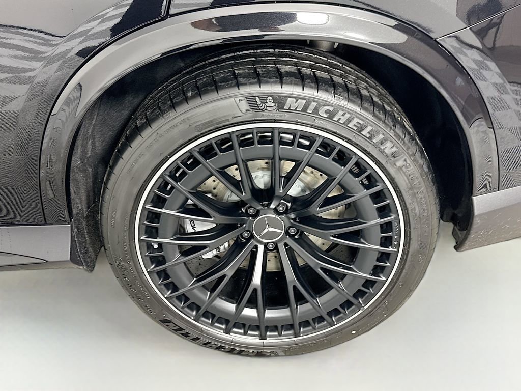 New 2026 Obsidian Black Metallic Mercedes-Benz AMG® GLC 43 4MATIC® SUV image 55