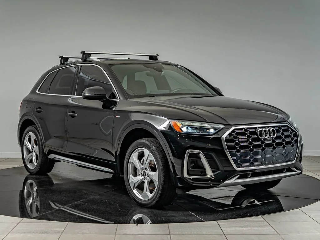 Used 2024 Mythos Black Metallic Audi 45 S line Premium Plus image 3