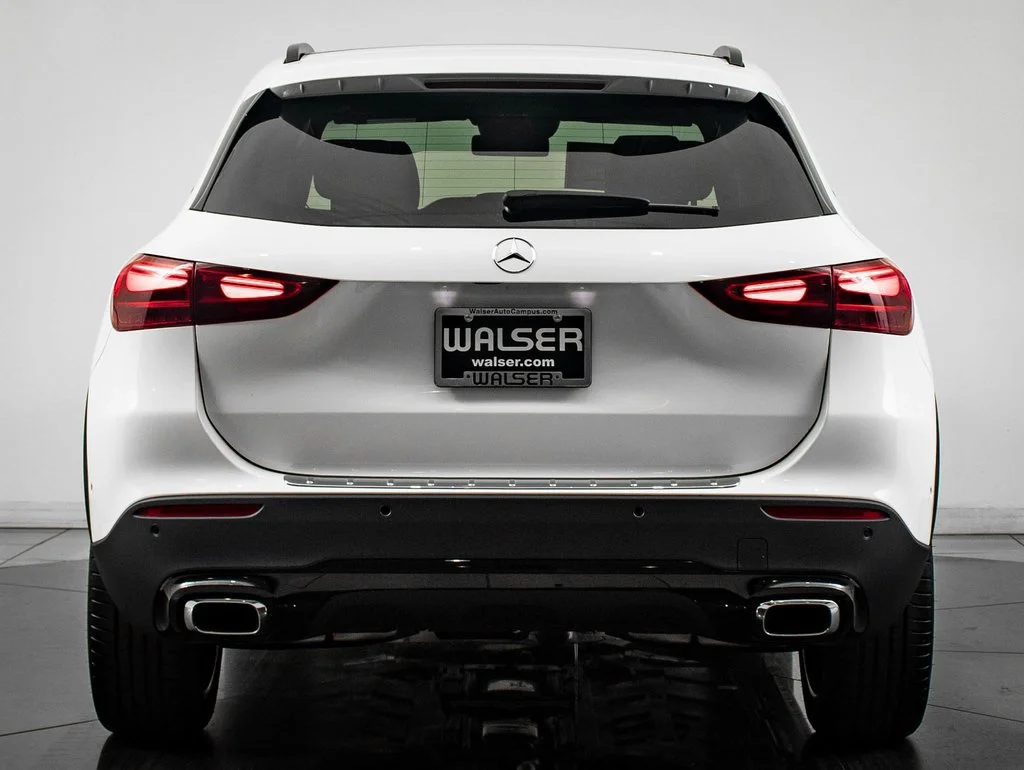 Used 2026 Polar White Mercedes-Benz GLA 250 image 10