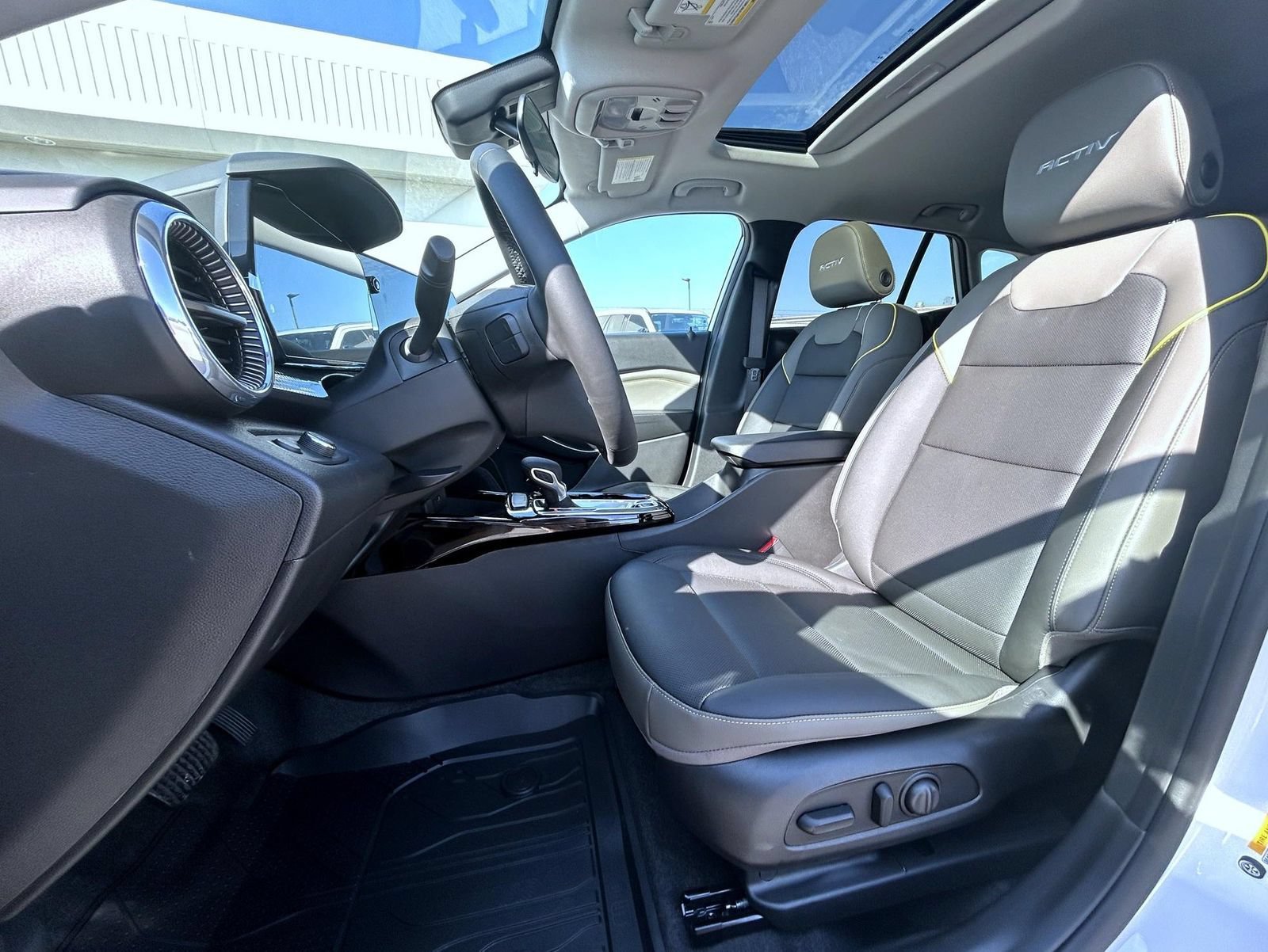 2026 Chevrolet Trax Activ - Photo 12