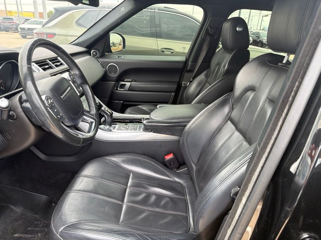 Used 2016 Santorini Black Land Rover HSE Td6 image 7