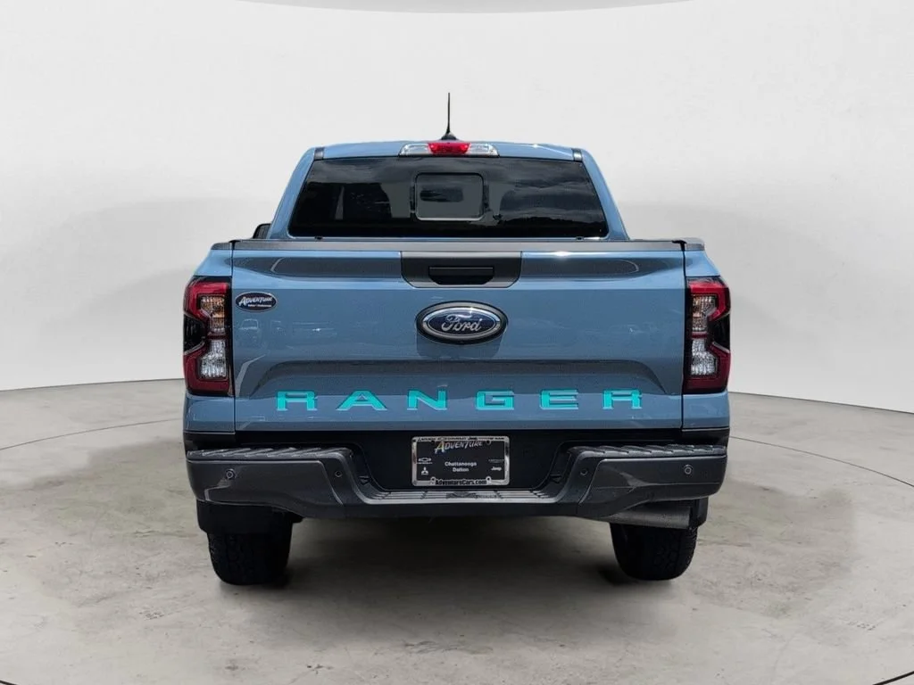 Used 2025 Gray Ford XLT image 4
