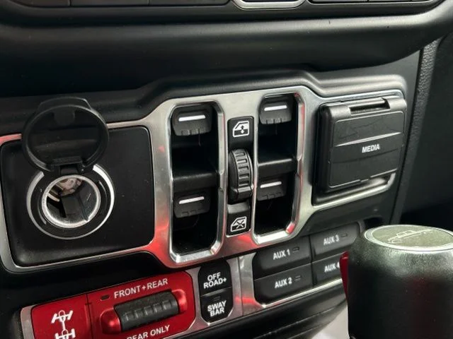 Used 2022 Black Jeep Rubicon image 42