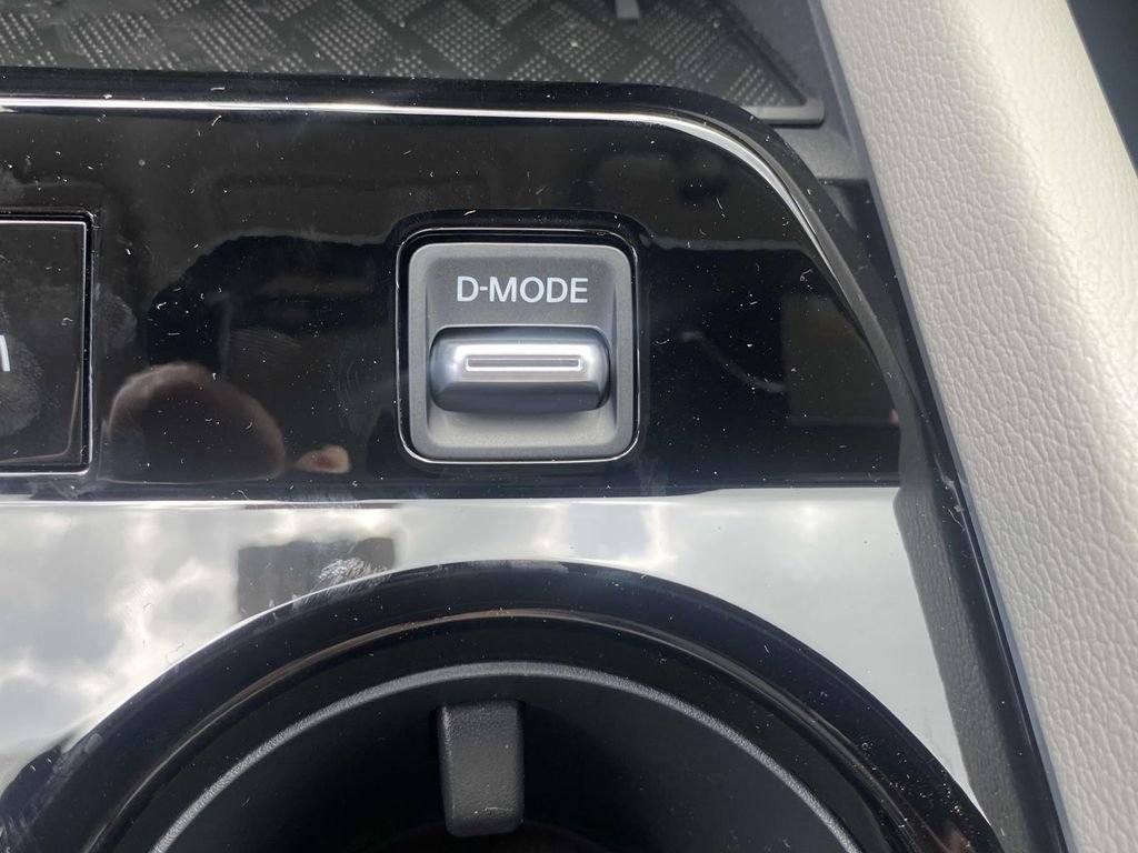 2025 Nissan Murano SV - Photo 27