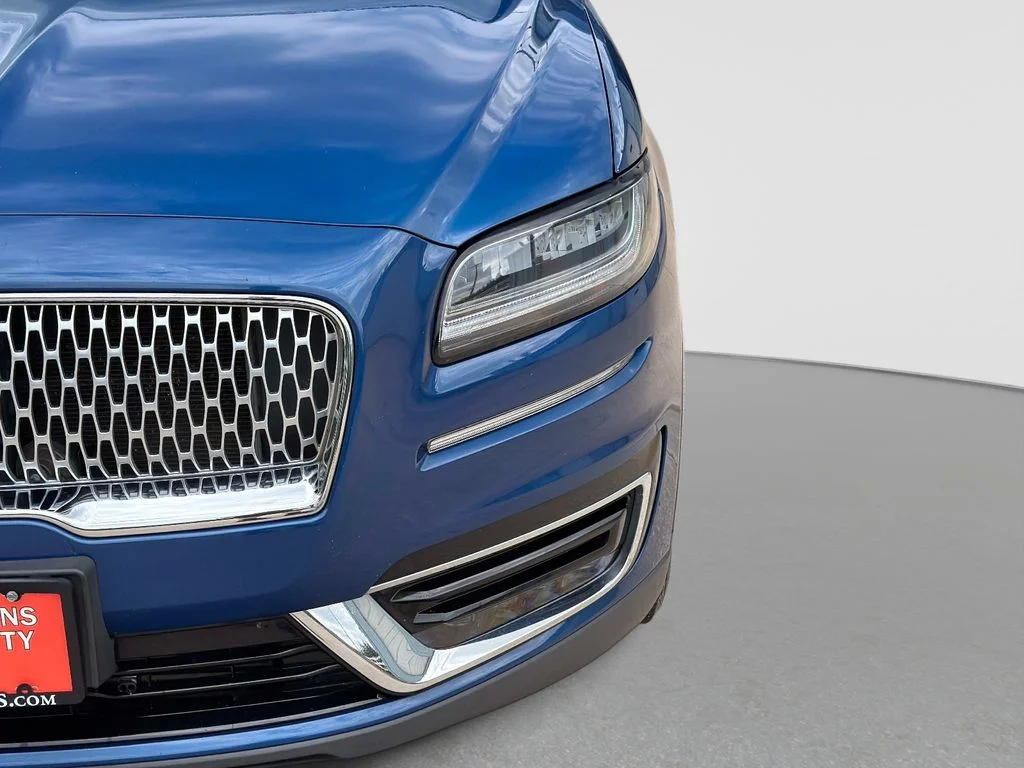 Used 2020 Blue Lincoln Reserve image 11