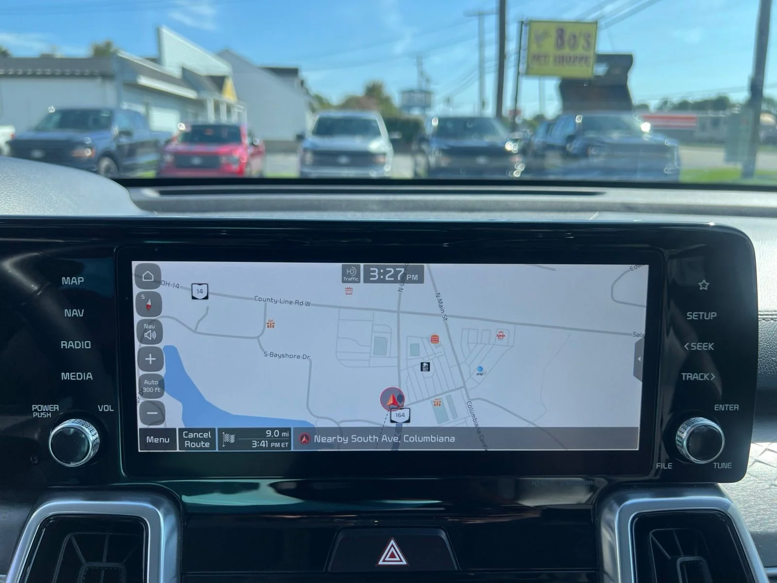 Used 2023 Wolf Gray Kia SX image 31