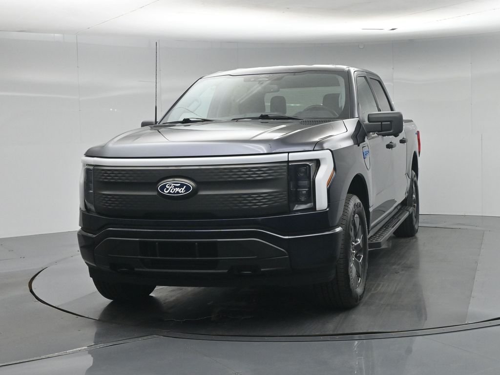 Used 2024 Blue Ford XLT image 58