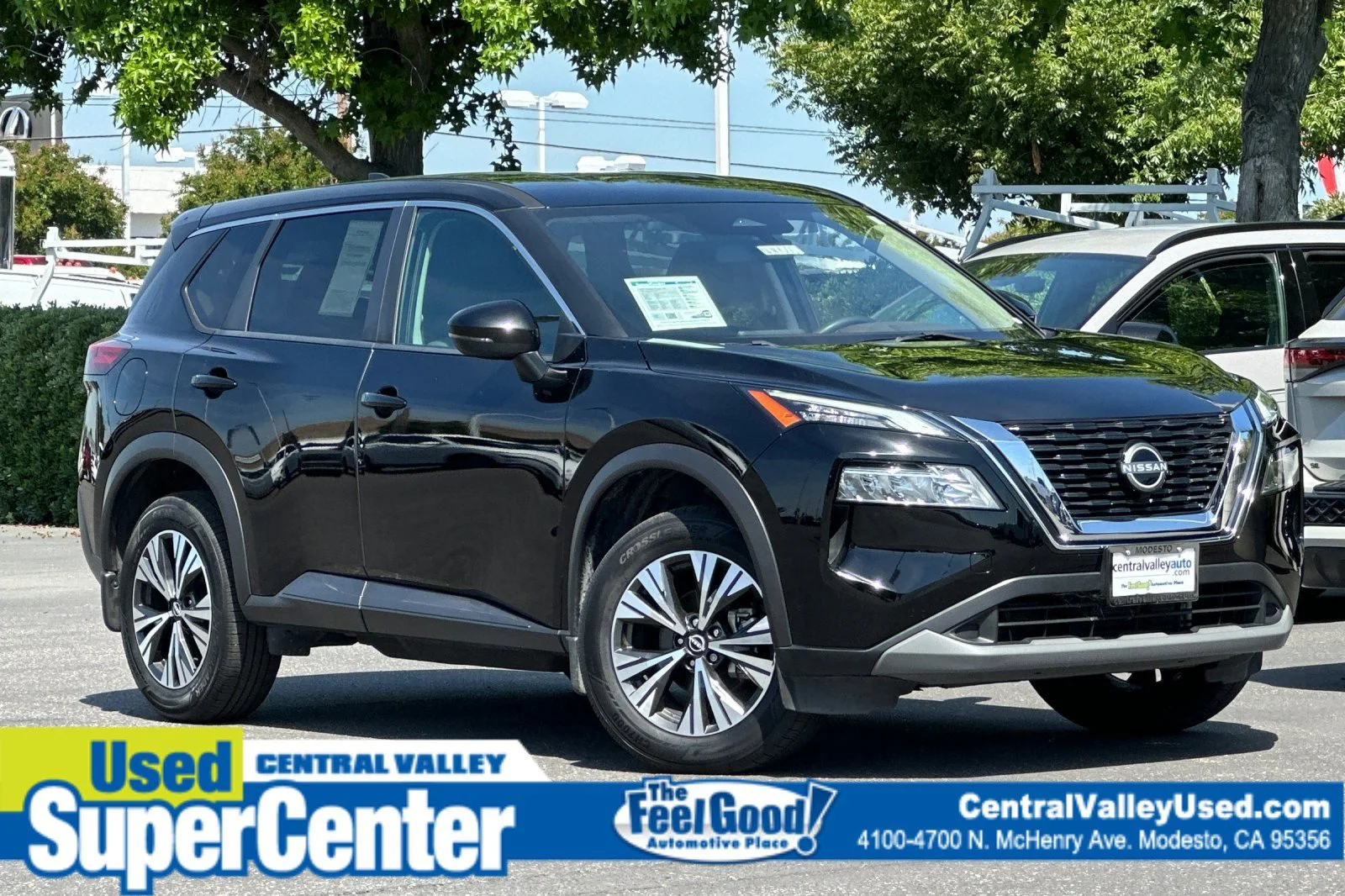 2023 Nissan Rogue SV FWD's photo