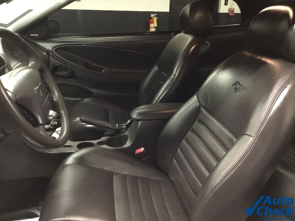 Used 2003 Red Ford GT image 24