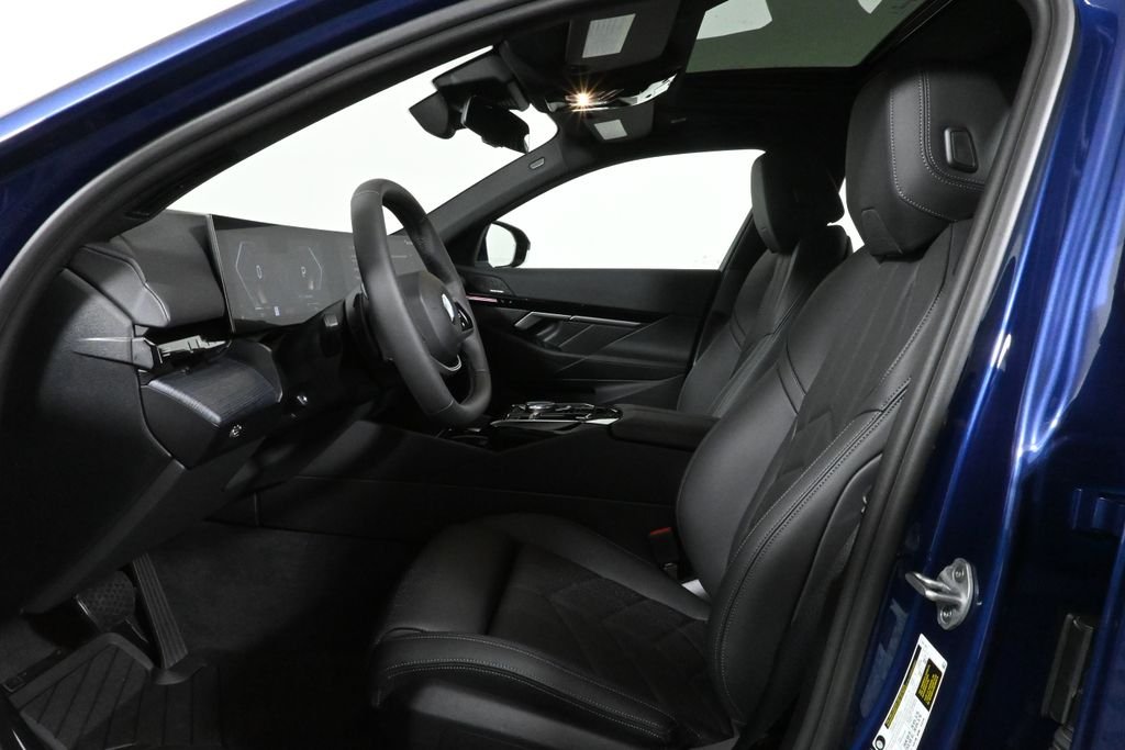Used 2026 Blue BMW 530i xDrive image 3