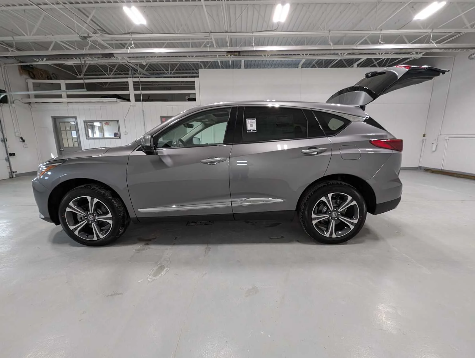 New 2026 Liquid Carbon Metallic Acura w/Technology Package image 10