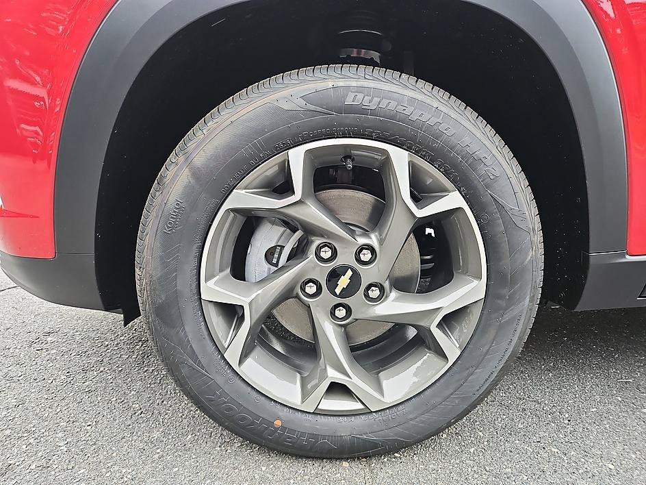 2026 Chevrolet Trax LT - Photo 8