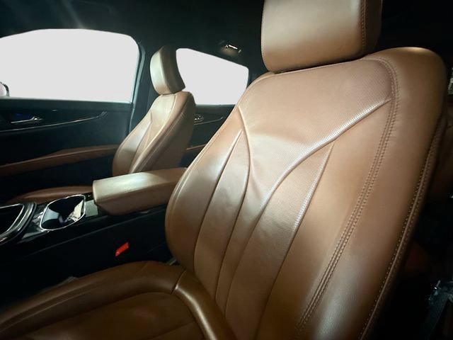 Used 2021 Red Lincoln Reserve image 22