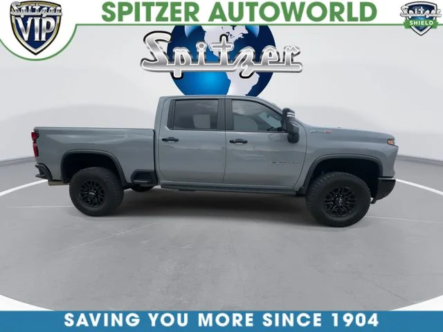Used 2025 Gray Chevrolet ZR2 image 10