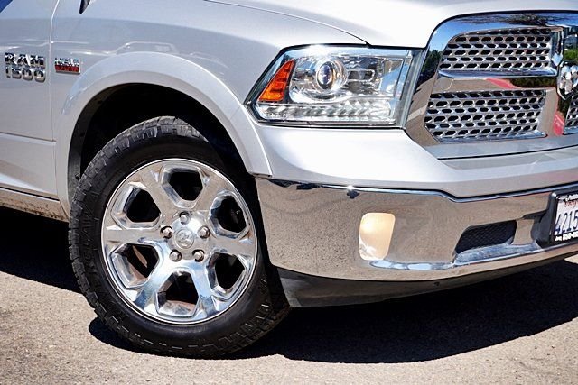 Used 2017 Silver Ram Laramie image 3