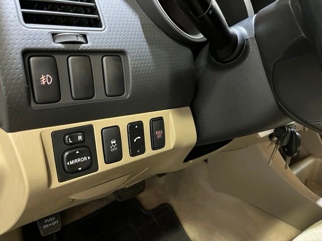 Used 2009 White Toyota PreRunner image 13