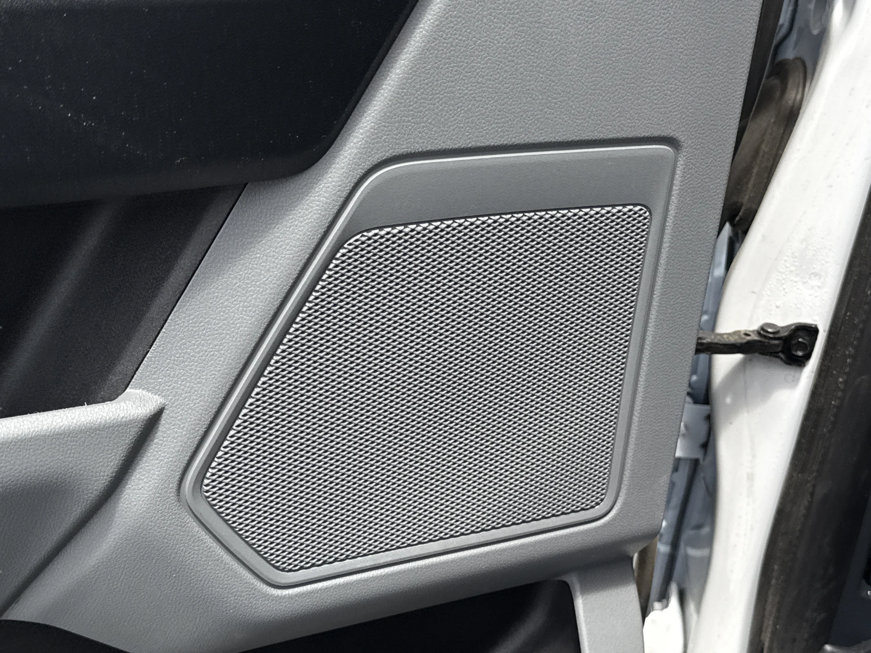 Used 2025 Oxford White Ford XL image 26