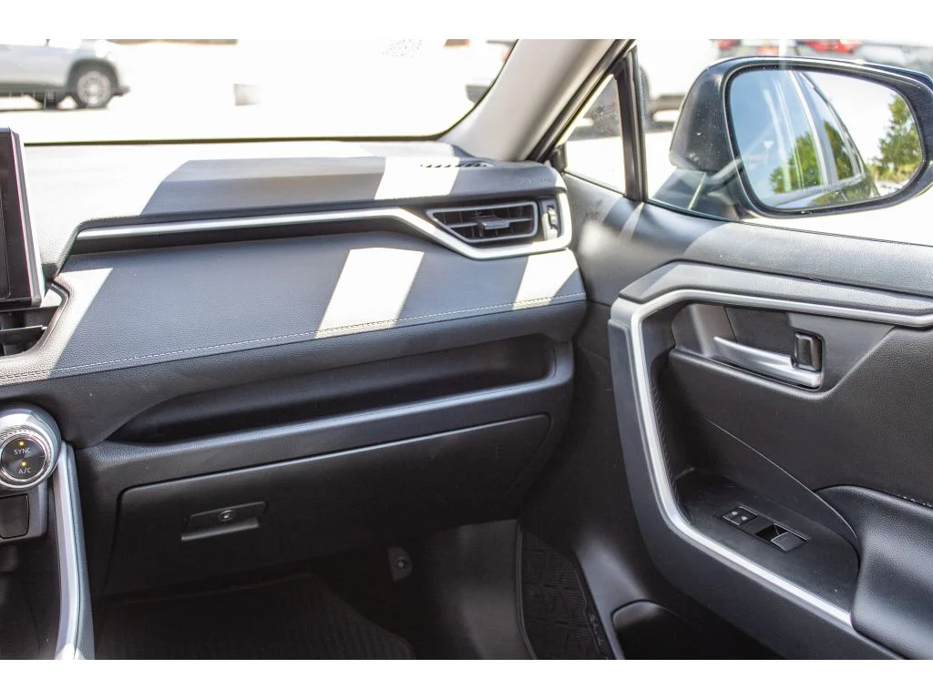 Used 2025 Blueprint Toyota Hybrid XLE image 49