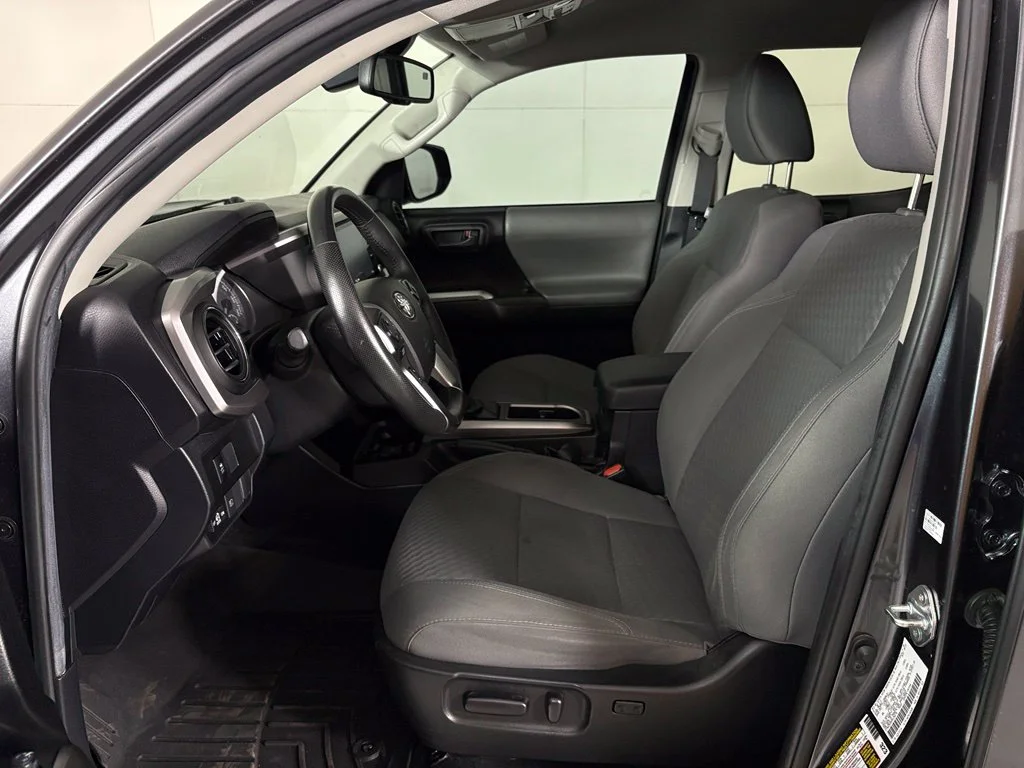 Used 2021 Gray Toyota SR5 image 15