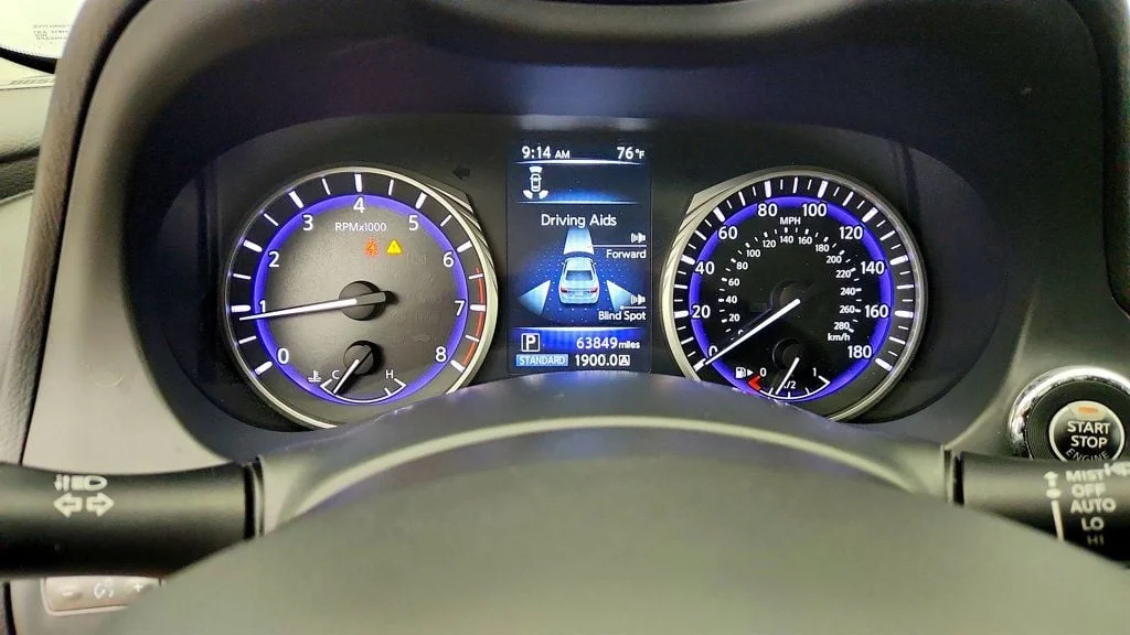 Used 2017 Hagane Blue INFINITI 2.0t Premium RWD w/ Driver Assistance Package & Premium Plus image 15