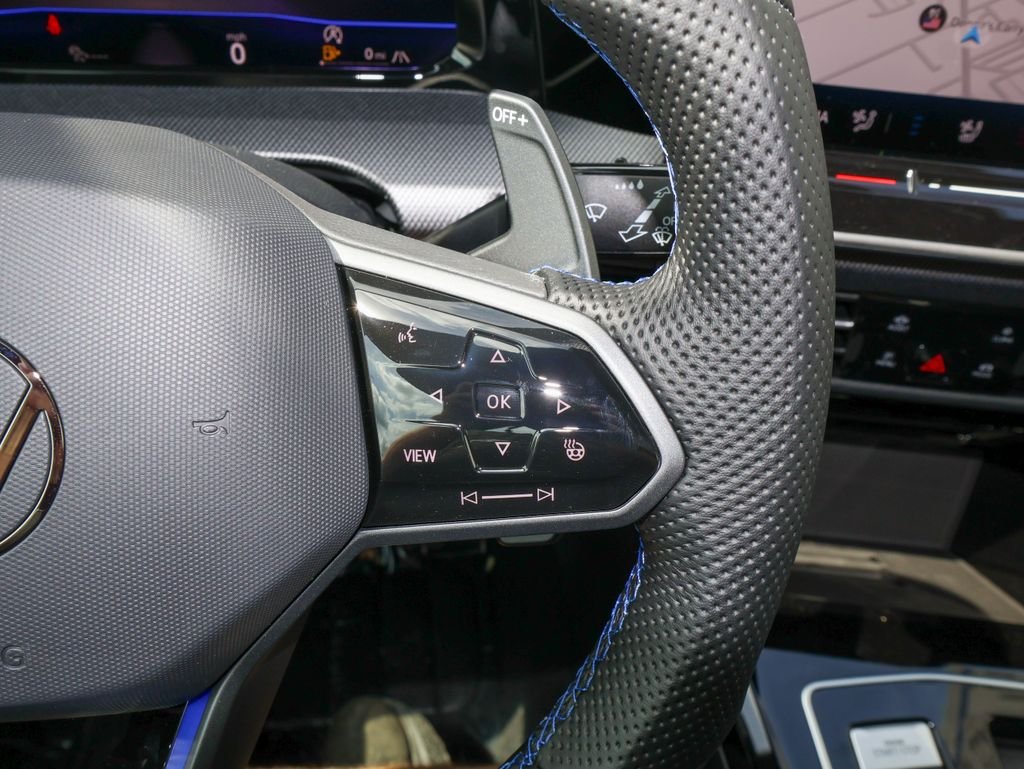 New 2026 Black Volkswagen 2.0T image 26