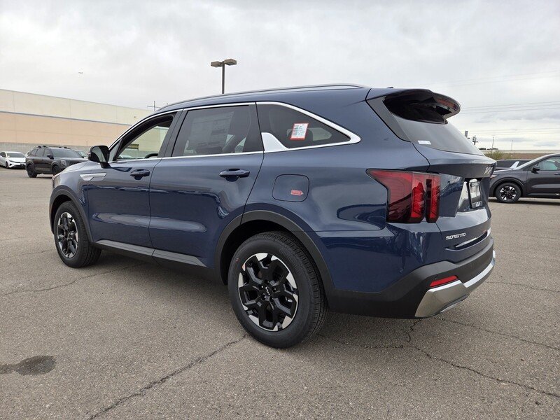 New 2026 Midnight Lake Blue Kia S image 4
