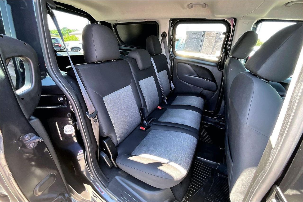 Used 2021 Black Metallic RAM Wagon SLT image 27