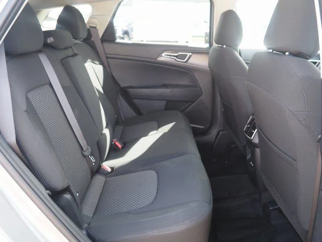2026 Kia Sportage LX Hybrid - Photo 7