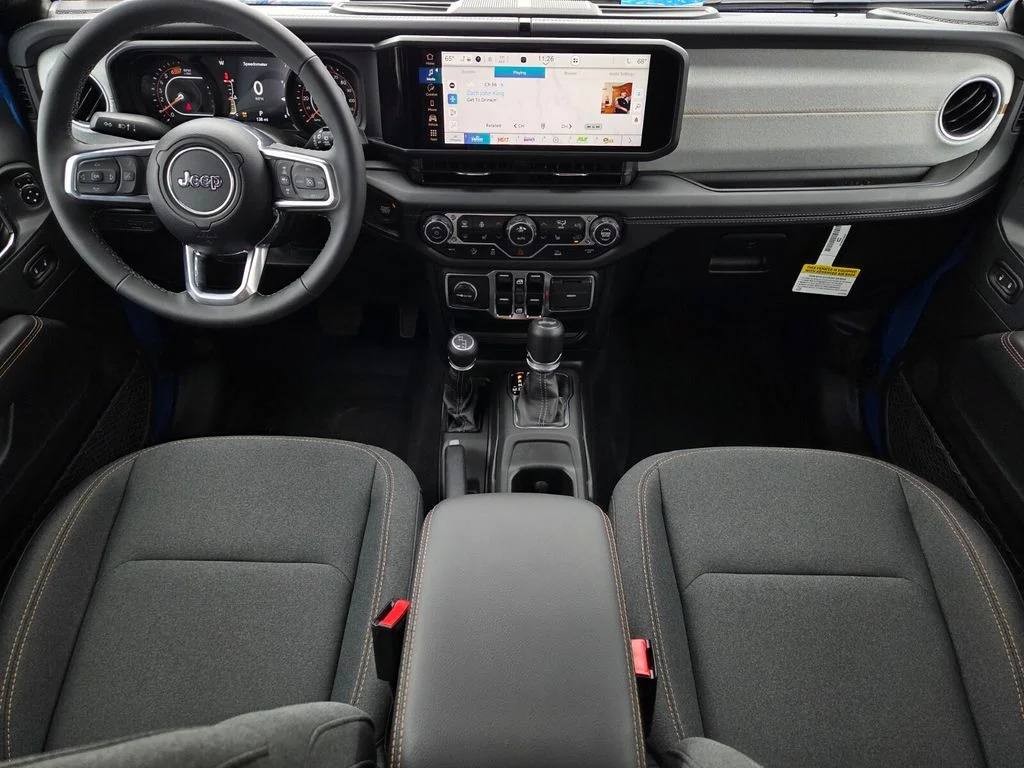 2025 Jeep Wrangler 4-Door Sahara - Photo 16