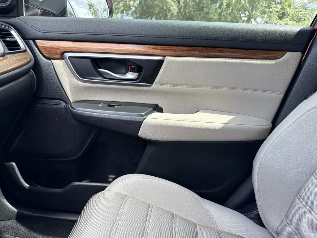 Used 2018 Red Honda EX image 29