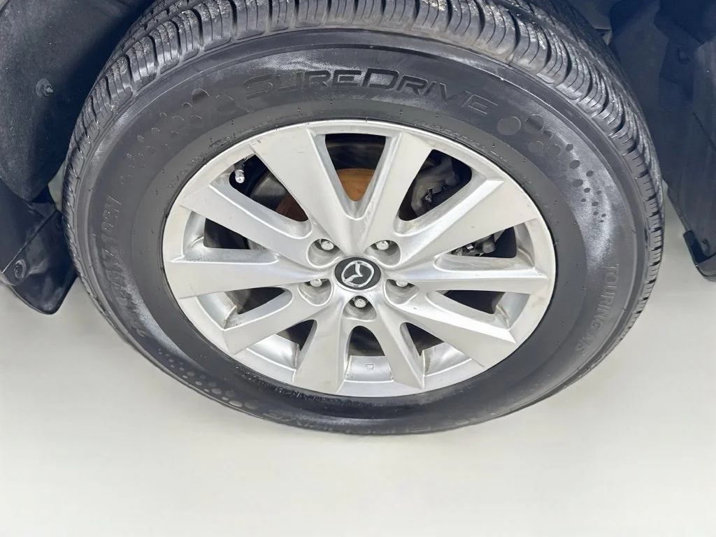 Used 2015 Blue Reflex Mica Mazda Sport image 34