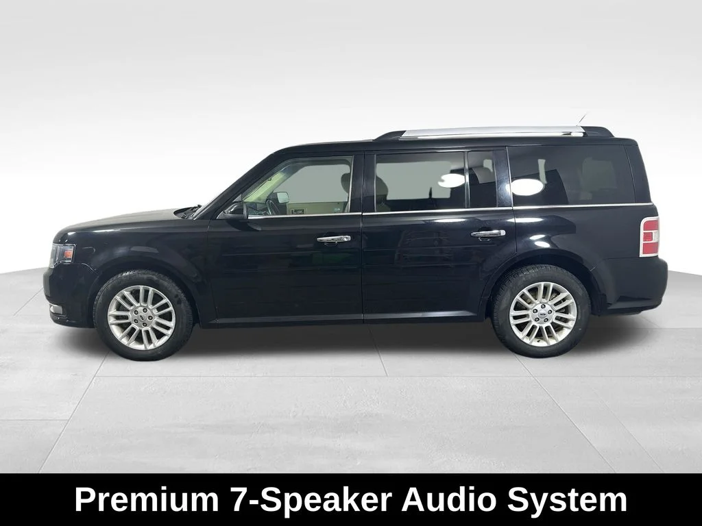 Used 2018 Black Ford SEL image 7