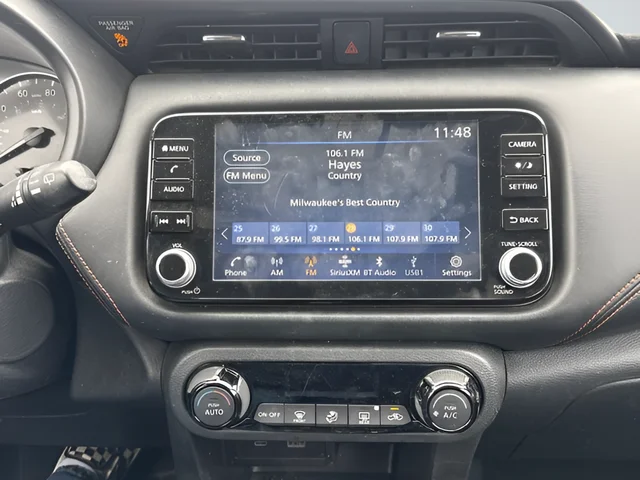 Used 2023 Gray Nissan SR image 15
