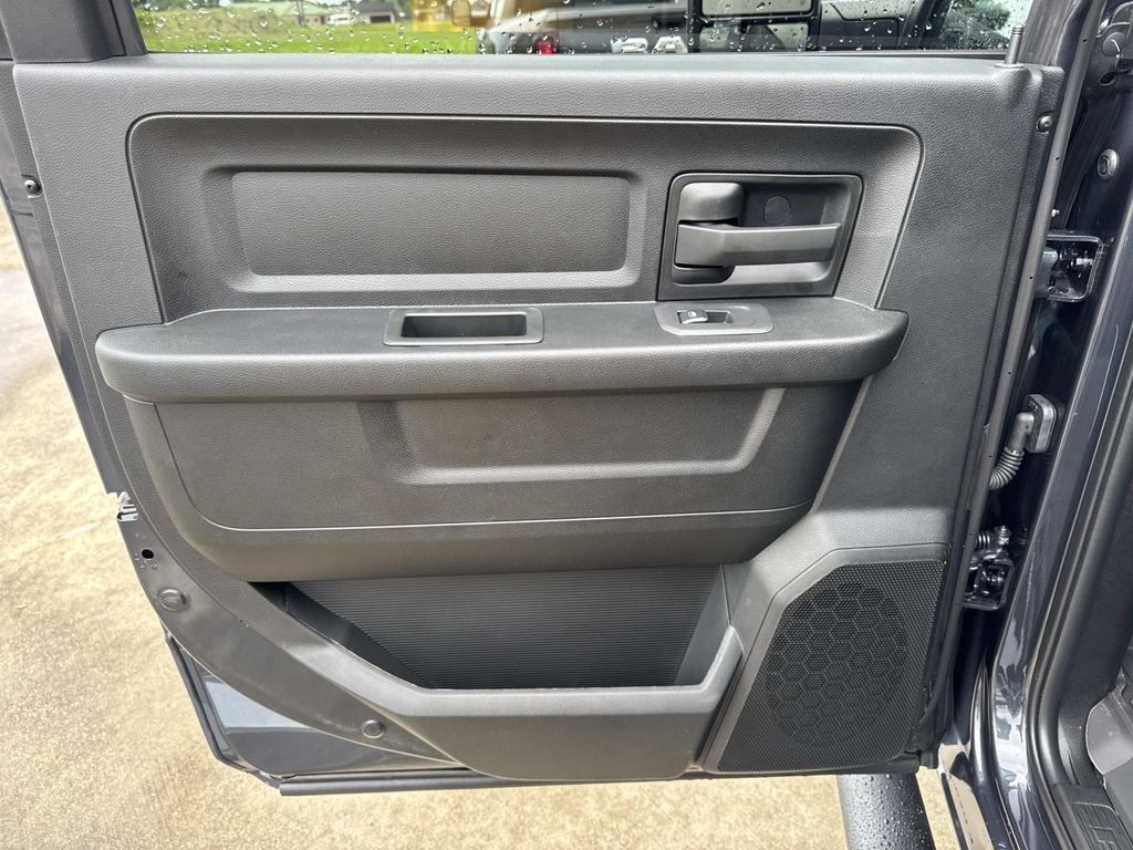 New 2026 Forged Blue Metallic Exterior Paint RAM Tradesman image 30