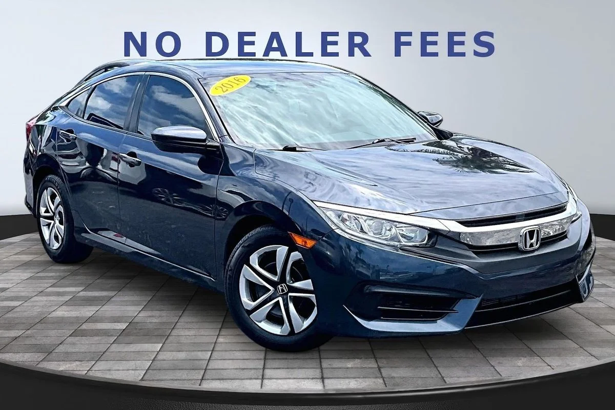 Used 2016 Blue Honda LX image 3