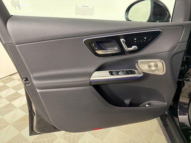 New 2026 Obsidian Black Metallic Mercedes-Benz GLC 300 image 24