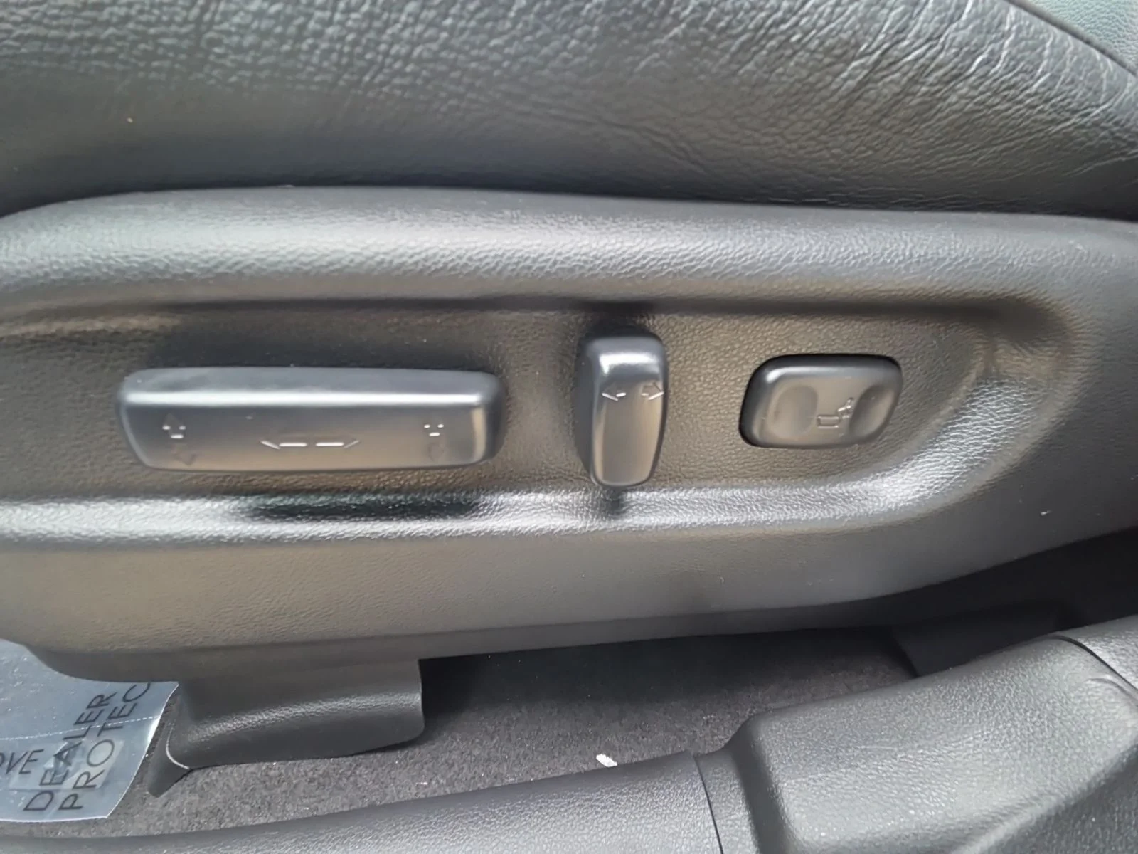 Used 2021 Silver Honda EX-L image 28