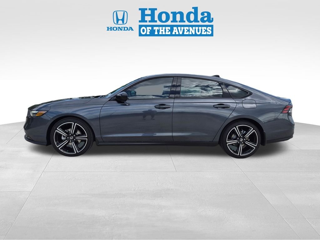 New 2026 Meteorite Gray Metallic Honda SE image 4